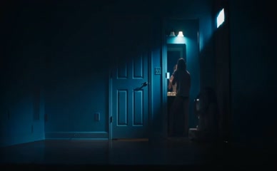 ANNA MAICHE NUDE/SEXY SCENE IN WOMEN