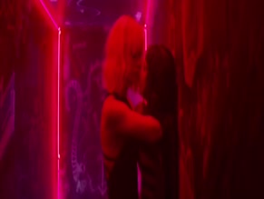 CHARLIZE THERON NUDE/SEXY SCENE IN ATOMIC BLONDE