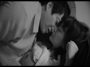 TOMONA HIROTA NUDE/SEXY SCENE IN VIDEOPHOBIA