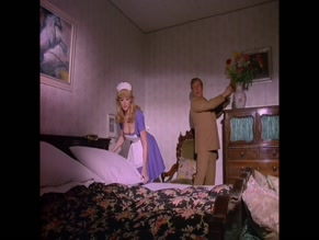 ANN SMYRNER in DAS GO-GO-GIRL VOM BLOW UP (1968)
