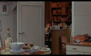 GINA LOLLOBRIGIDA NUDE/SEXY SCENE IN LES SULTANS