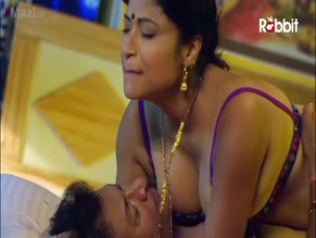BHARTI JHA,ISHIKA BOSE,PRIYANKA CHAURASIA,SHUBANGI SHARMA,PAYAL PATIL NUDE/SEXY SCENE IN GOOD LUCK