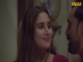 NIKHITA CHOPRA,AAYUSHI JAISWAL NUDE/SEXY SCENE IN KHUL JA SIM SIM