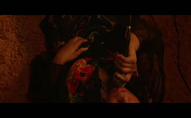 TAYLA PARX NUDE/SEXY SCENE IN SPINNING GOLD