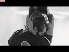 ELODIE in TI MANGIO IL CUORE