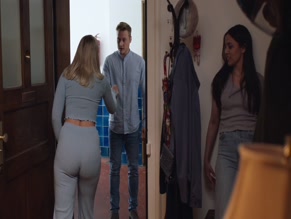 JANA RIVA in SEX ZIMMER, KUCHE, BAD (2021)