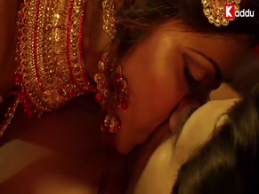 ANKITA DAVE,NEELAM BHANUSHALI,ISHIKA BOSE NUDE/SEXY SCENE IN CHIKEN CURRY