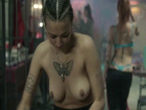 DAIANA GONELLA in IN THE MUD (2025)