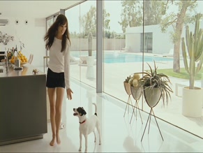 UNKNOWN in WOMAN IN LOVE (2011)
