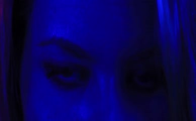 MIRANDA COX NUDE/SEXY SCENE IN SLIT