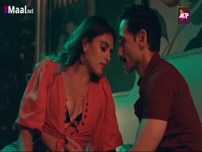 ARUSHI HANDA in TALAB