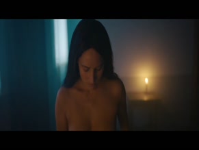 JULIE DE BONA NUDE/SEXY SCENE IN LES COMBATTANTES