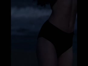 LILI CAZALS in FILLE (2024)