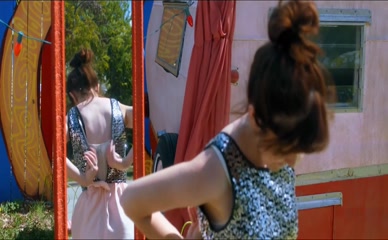 NOEL WELLS NUDE/SEXY SCENE IN SOCIAL ANIMALS