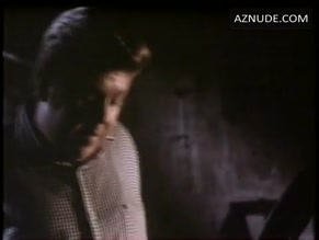 DENISE BOUZAGLO in LEMON POPSICLE(1978)