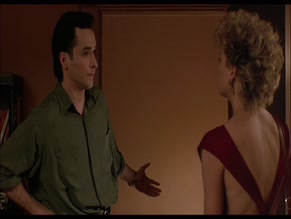 ANNETTE BENING NUDE/SEXY SCENE IN THE GRIFTERS
