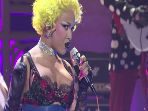 DOJA CAT in SATURDAY NIGHT LIVE (1976-)