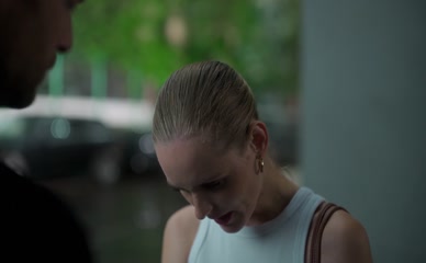 ERIKA BULATAYA NUDE/SEXY SCENE IN RAZOCHAROVANNYE