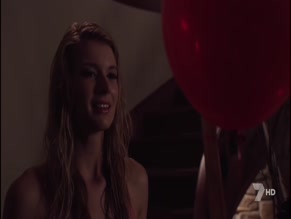 EMMA JOHNSON NUDE/SEXY SCENE IN KILLER PHOTO