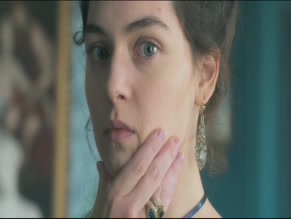 ANAMARIA VARTOLOMEI NUDE/SEXY SCENE IN THE SEDUCTION