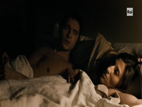 EVITA CIRI NUDE/SEXY SCENE IN THE MEDICINE SELLER