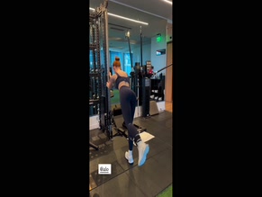 MADELAINE PETSCH NUDE/SEXY SCENE IN MADELAINE PETSCH SHOWS OFF HER SEXY ASS AT THE GYM.