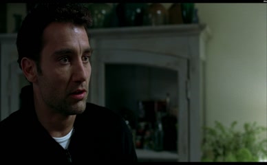 JULIA ROBERTS in CLOSER
