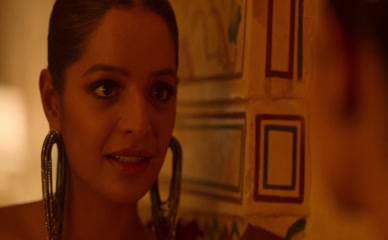KAVYA TREHAN NUDE/SEXY SCENE IN THE ROYALS