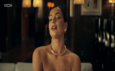 YANA ANOSOVA NUDE/SEXY SCENE IN LIFE ON CALL