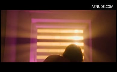 KINGA KRAUS NUDE/SEXY SCENE IN ALGORYTM ZYCIA