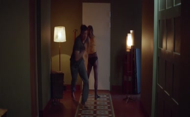 ZOE TAPPER NUDE/SEXY SCENE IN ZOO