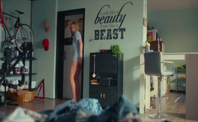 FRANZISKA MACHENS NUDE/SEXY SCENE IN DUDES