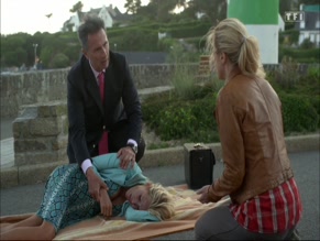 OPHELIE WINTER in DOC MARTIN(2011)