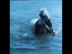 ANNA FONSOU in TO KORITSI KAI TO ALOGO (1973)