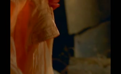 LUCY LAWLESS,RENEE O'CONNOR NUDE/SEXY SCENE IN XENA: WARRIOR PRINCESS