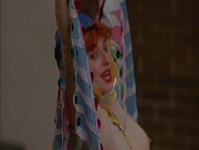 JO KENNEDY in STARSTRUCK (1982)