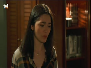 SARA BARRADAS in QUER O DESTINO (2020)