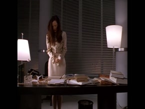 TILDA SWINTON NUDE/SEXY SCENE IN FEMALE PERVERSIONS