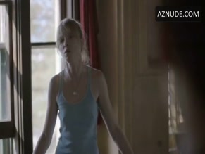 EMMA BOOTH in SCENE 16 (2013)