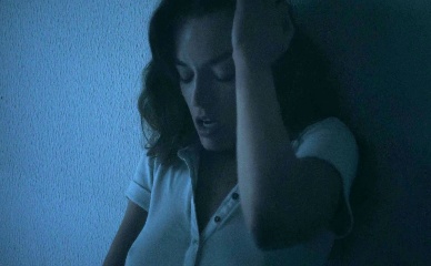 EMMA MACKEY,VICKY KRIEPS NUDE/SEXY SCENE IN HOT MILK