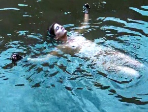 ESTEFANIA PINERES in DELIRIUM (2025)