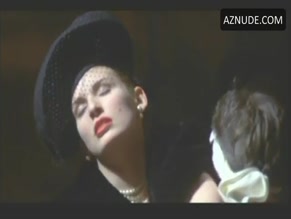 EVA DUCHKOVA NUDE/SEXY SCENE IN DELTA OF VENUS