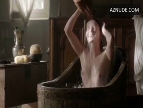 EVE PONSONBY NUDE/SEXY SCENE IN THE WHITE QUEEN