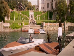 GUGU MBATHA-RAW in LIFT (2006)