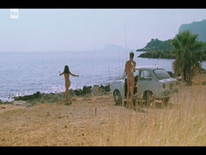ISABELLA RAGONESE in LETIZIA BATTAGLIA - SHOOTING LIFE AND DEATH IN PALERMO (2022)