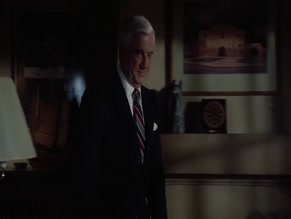 PRISCILLA PRESLEY in THE NAKED GUN (1988)