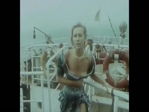 SVETLANA RYABOVA in ZARYAZHENNYYE SMERTYU (1991)