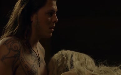 ALICIA AGNESON in Vikings