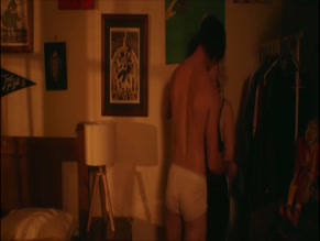VICTORIA LINCOLN NUDE/SEXY SCENE IN FILTERPHONIC