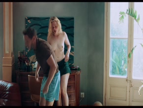 ELLE FANNING NUDE/SEXY SCENE IN ROSEBUSH PRUNING